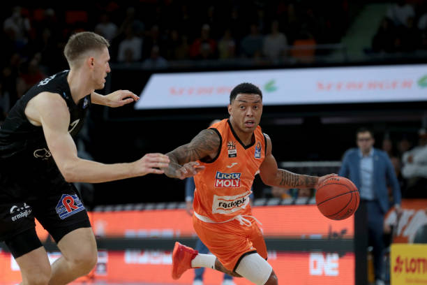 面对即将到 面对即将到